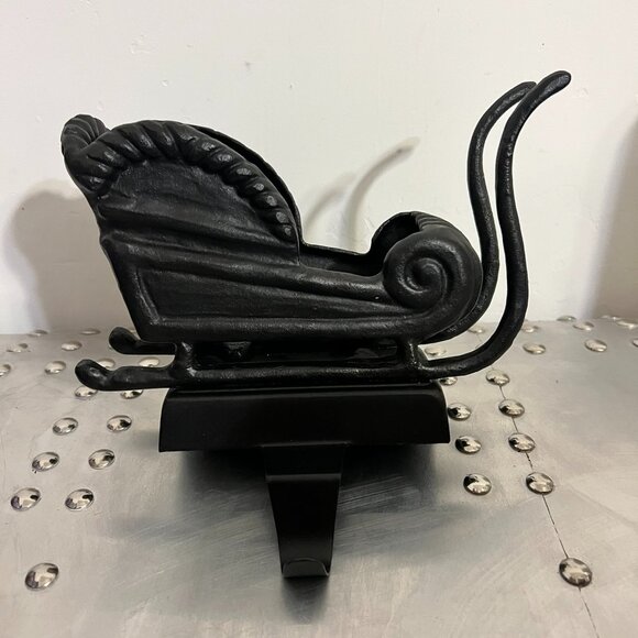 Pottery Barn Santa's Sleigh Stocking Holder Hanger Cast Iron RETIRED - Picture 1 of 4
